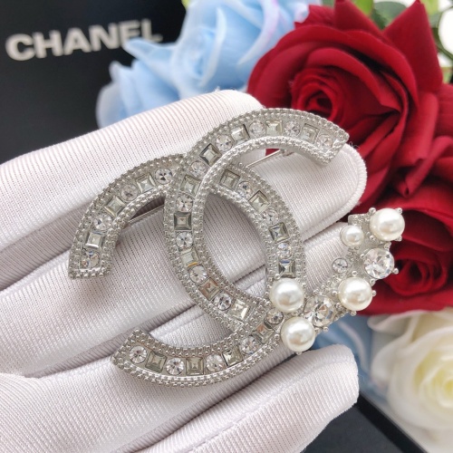 Cheap Chanel Brooches For Women #1205791 Replica Wholesale [$36.00 USD] [ITEM#1205791] on Replica Chanel Brooches