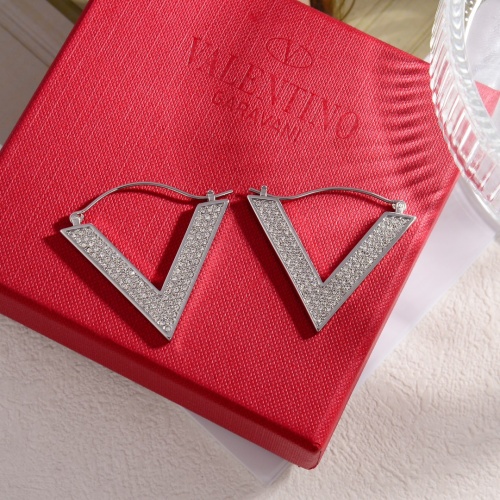 Cheap Valentino Earrings For Women #1205849 Replica Wholesale [$29.00 USD] [ITEM#1205849] on Replica Valentino Earrings