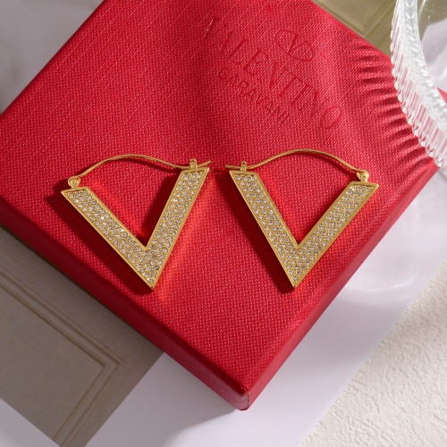 Cheap Valentino Earrings For Women #1205850 Replica Wholesale [$29.00 USD] [ITEM#1205850] on Replica Valentino Earrings