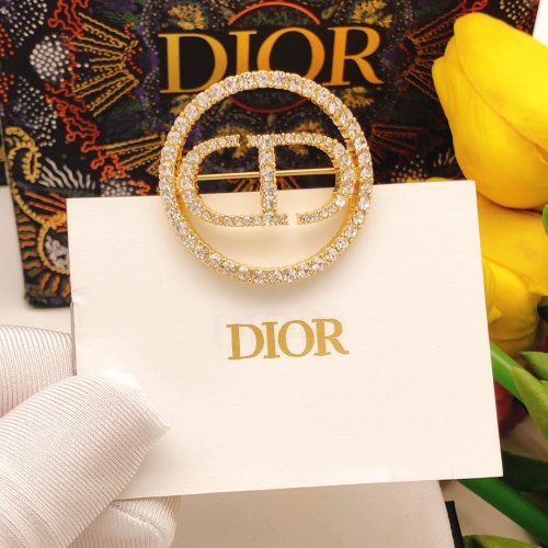 Cheap Christian Dior Brooches For Women #1205876 Replica Wholesale [$29.00 USD] [ITEM#1205876] on Replica Christian Dior Brooches