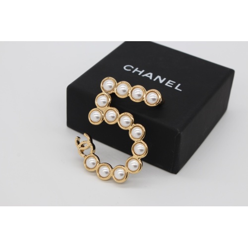 Cheap Chanel Brooches For Women #1205888 Replica Wholesale [$52.00 USD] [ITEM#1205888] on Replica Chanel Brooches