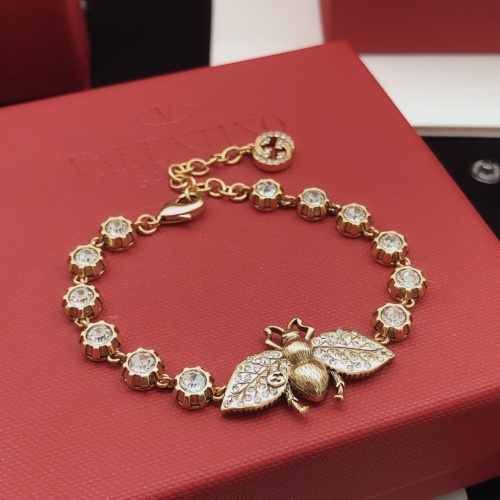 Cheap Gucci Bracelets For Women #1205998 Replica Wholesale [$29.00 USD] [ITEM#1205998] on Replica Gucci Bracelets