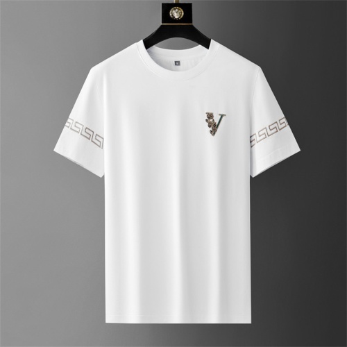 Cheap Versace Tracksuits Short Sleeved For Men #1206364 Replica Wholesale [$64.00 USD] [ITEM#1206364] on Replica Versace Tracksuits