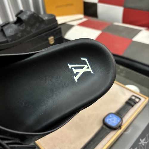 Cheap Louis Vuitton Slippers For Men #1207421 Replica Wholesale [$68.00 USD] [ITEM#1207421] on Replica Louis Vuitton Slippers