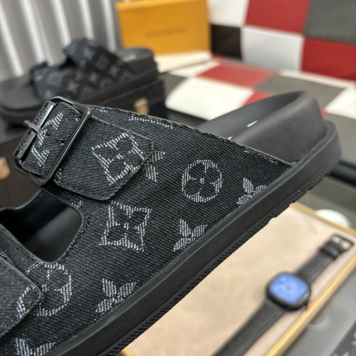 Cheap Louis Vuitton Slippers For Men #1207424 Replica Wholesale [$68.00 USD] [ITEM#1207424] on Replica Louis Vuitton Slippers