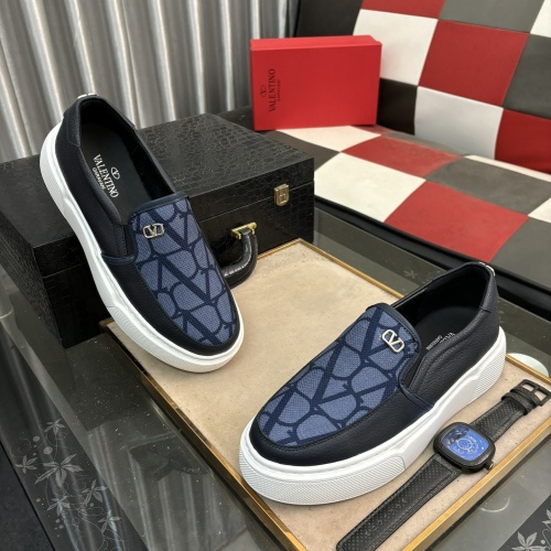 Cheap Valentino Casual Shoes For Men #1207712 Replica Wholesale [$72.00 USD] [ITEM#1207712] on Replica Valentino Casual Shoes