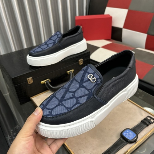 Cheap Valentino Casual Shoes For Men #1207712 Replica Wholesale [$72.00 USD] [ITEM#1207712] on Replica Valentino Casual Shoes