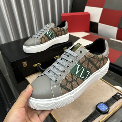 Cheap Valentino Casual Shoes For Men #1207715 Replica Wholesale [$72.00 USD] [ITEM#1207715] on Replica Valentino Casual Shoes