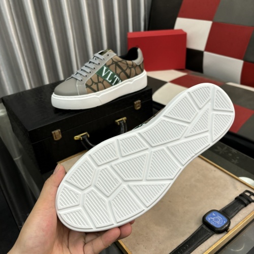 Cheap Valentino Casual Shoes For Men #1207715 Replica Wholesale [$72.00 USD] [ITEM#1207715] on Replica Valentino Casual Shoes