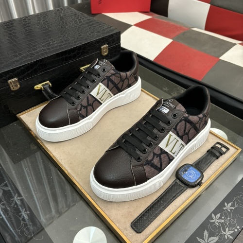 Cheap Valentino Casual Shoes For Men #1207716 Replica Wholesale [$72.00 USD] [ITEM#1207716] on Replica Valentino Casual Shoes