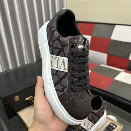 Cheap Valentino Casual Shoes For Men #1207716 Replica Wholesale [$72.00 USD] [ITEM#1207716] on Replica Valentino Casual Shoes