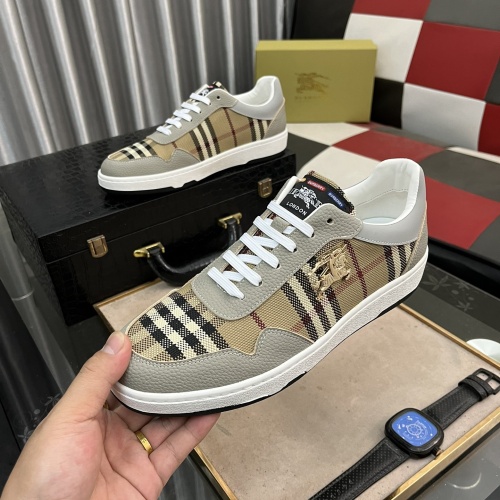 Cheap Burberry Casual Shoes For Men #1207939 Replica Wholesale [$72.00 USD] [ITEM#1207939] on Replica Burberry Casual Shoes