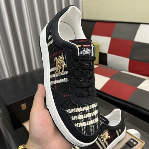 Cheap Burberry Casual Shoes For Men #1207940 Replica Wholesale [$72.00 USD] [ITEM#1207940] on Replica Burberry Casual Shoes