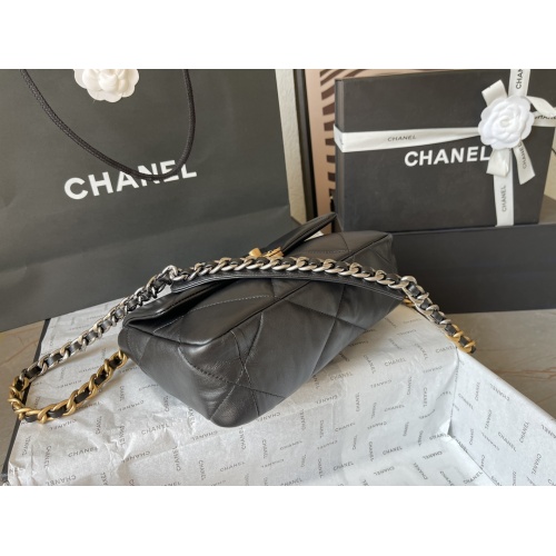 Cheap Chanel AAA Quality Messenger Bags For Women #1208144 Replica Wholesale [$118.00 USD] [ITEM#1208144] on Replica Chanel AAA Quality Messenger Bags