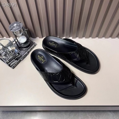 Cheap Valentino Slippers For Men #1208219 Replica Wholesale [$56.00 USD] [ITEM#1208219] on Replica Valentino Slippers