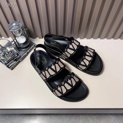 Cheap Valentino Sandal For Men #1208224 Replica Wholesale [$56.00 USD] [ITEM#1208224] on Replica Valentino Sandal