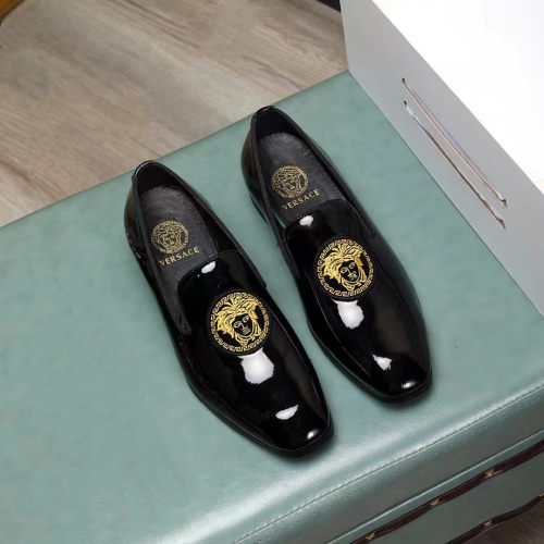 Cheap Versace Leather Shoes For Men #1208301 Replica Wholesale [$76.00 USD] [ITEM#1208301] on Replica Versace Leather Shoes