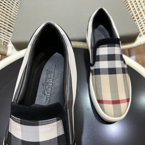 Cheap Burberry Casual Shoes For Men #1208564 Replica Wholesale [$98.00 USD] [ITEM#1208564] on Replica Burberry Casual Shoes