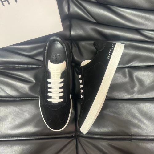 Cheap Givenchy Casual Shoes For Men #1208606 Replica Wholesale [$72.00 USD] [ITEM#1208606] on Replica Givenchy Casual Shoes