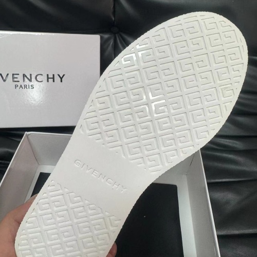 Cheap Givenchy Casual Shoes For Men #1208606 Replica Wholesale [$72.00 USD] [ITEM#1208606] on Replica Givenchy Casual Shoes