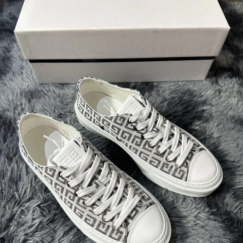 Cheap Givenchy Casual Shoes For Men #1208660 Replica Wholesale [$72.00 USD] [ITEM#1208660] on Replica Givenchy Casual Shoes