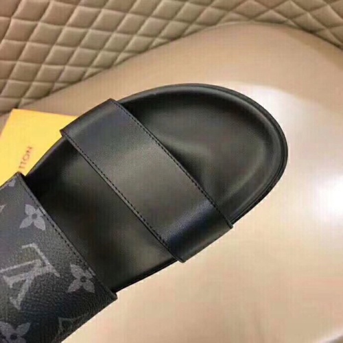 Cheap Louis Vuitton Slippers For Men #1208973 Replica Wholesale [$48.00 USD] [ITEM#1208973] on Replica Louis Vuitton Slippers