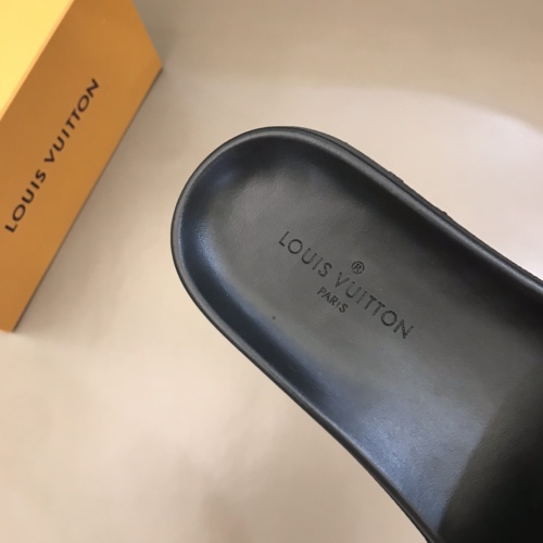 Cheap Louis Vuitton Slippers For Men #1208984 Replica Wholesale [$48.00 USD] [ITEM#1208984] on Replica Louis Vuitton Slippers