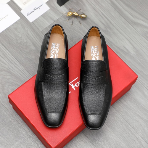 Cheap Salvatore Ferragamo Leather Shoes For Men #1209339 Replica Wholesale [$102.00 USD] [ITEM#1209339] on Replica Salvatore Ferragamo Leather Shoes