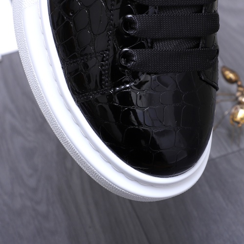 Cheap Alexander McQueen Casual Shoes For Men #1209378 Replica Wholesale [$76.00 USD] [ITEM#1209378] on Replica Alexander McQueen Casual Shoes