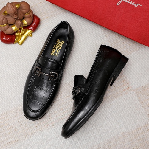 Cheap Salvatore Ferragamo Leather Shoes For Men #1209504 Replica Wholesale [$80.00 USD] [ITEM#1209504] on Replica Salvatore Ferragamo Leather Shoes