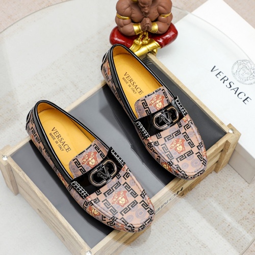 Cheap Versace Leather Shoes For Men #1209522 Replica Wholesale [$72.00 USD] [ITEM#1209522] on Replica Versace Leather Shoes