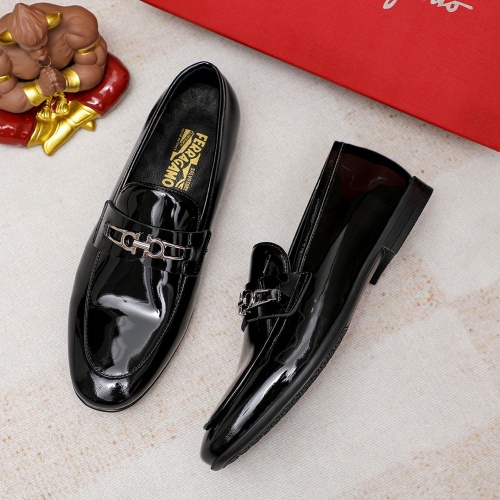 Cheap Salvatore Ferragamo Leather Shoes For Men #1209562 Replica Wholesale [$80.00 USD] [ITEM#1209562] on Replica Salvatore Ferragamo Leather Shoes