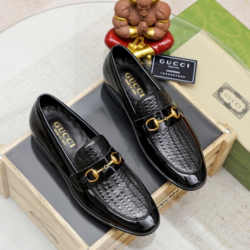 Cheap Gucci Oxfords Shoes For Men #1209596 Replica Wholesale [$80.00 USD] [ITEM#1209596] on Replica Gucci Oxfords Shoes