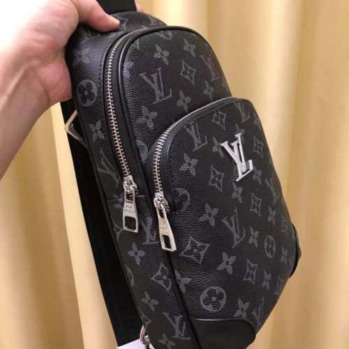 Cheap Louis Vuitton AAA Man Messenger Bags #1209729 Replica Wholesale [$82.00 USD] [ITEM#1209729] on Replica Louis Vuitton AAA Man Messenger Bags