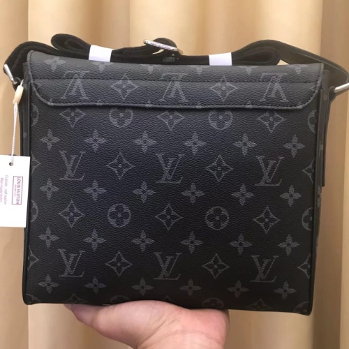 Cheap Louis Vuitton AAA Man Messenger Bags #1209738 Replica Wholesale [$102.00 USD] [ITEM#1209738] on Replica Louis Vuitton AAA Man Messenger Bags