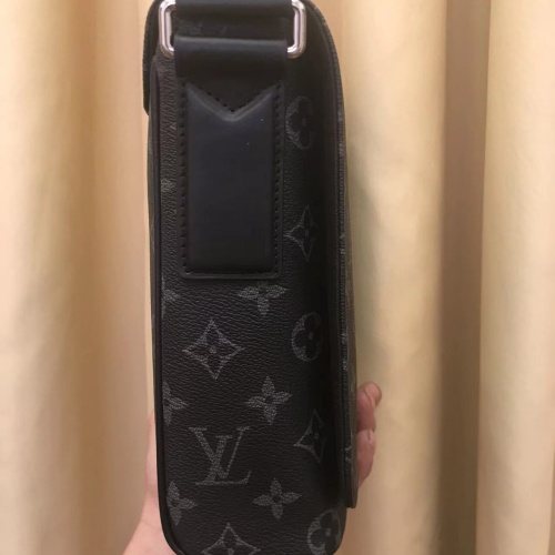 Cheap Louis Vuitton AAA Man Messenger Bags #1209738 Replica Wholesale [$102.00 USD] [ITEM#1209738] on Replica Louis Vuitton AAA Man Messenger Bags