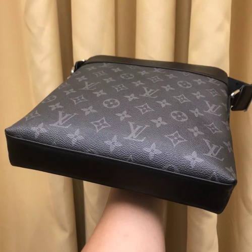 Cheap Louis Vuitton AAA Man Messenger Bags #1209758 Replica Wholesale [$88.00 USD] [ITEM#1209758] on Replica Louis Vuitton AAA Man Messenger Bags