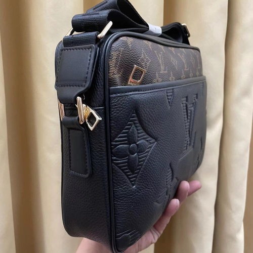 Cheap Louis Vuitton AAA Man Messenger Bags #1209762 Replica Wholesale [$96.00 USD] [ITEM#1209762] on Replica Louis Vuitton AAA Man Messenger Bags