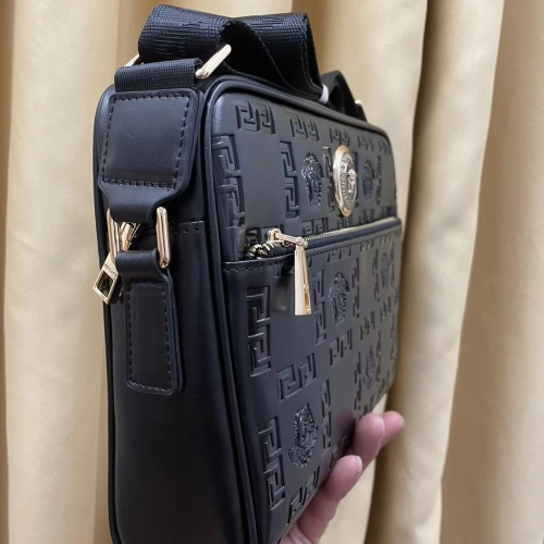 Cheap Versace AAA Man Messenger Bags #1209806 Replica Wholesale [$92.00 USD] [ITEM#1209806] on Replica Versace AAA Man Messenger Bags