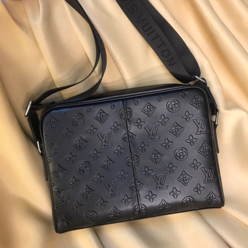 Cheap Louis Vuitton AAA Man Messenger Bags #1209974 Replica Wholesale [$88.00 USD] [ITEM#1209974] on Replica Louis Vuitton AAA Man Messenger Bags