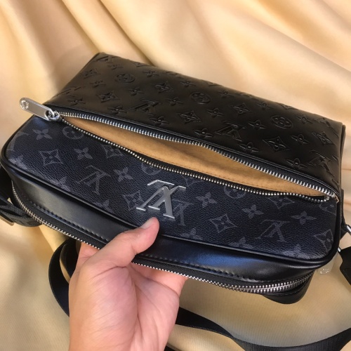 Cheap Louis Vuitton AAA Man Messenger Bags #1209974 Replica Wholesale [$88.00 USD] [ITEM#1209974] on Replica Louis Vuitton AAA Man Messenger Bags