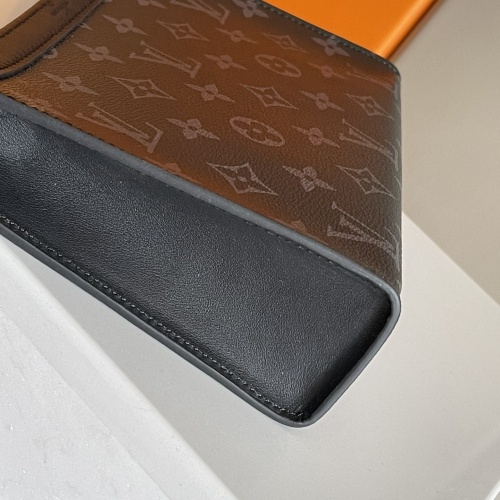 Cheap Louis Vuitton AAA Man Messenger Bags #1210331 Replica Wholesale [$130.00 USD] [ITEM#1210331] on Replica Louis Vuitton AAA Man Messenger Bags