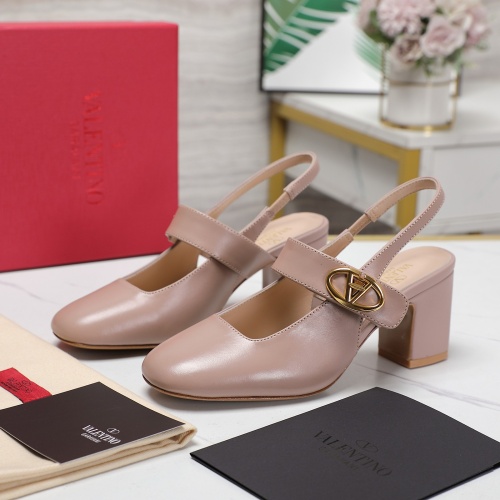 Cheap Valentino Sandal For Women #1210348 Replica Wholesale [$112.00 USD] [ITEM#1210348] on Replica Valentino Sandal