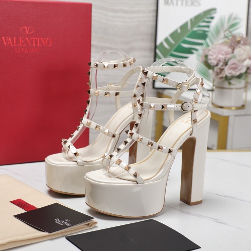 Cheap Valentino Sandal For Women #1210380 Replica Wholesale [$130.00 USD] [ITEM#1210380] on Replica Valentino Sandal