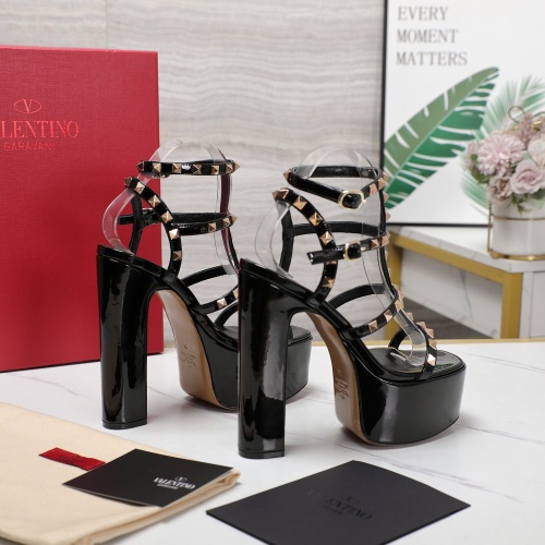 Cheap Valentino Sandal For Women #1210382 Replica Wholesale [$130.00 USD] [ITEM#1210382] on Replica Valentino Sandal