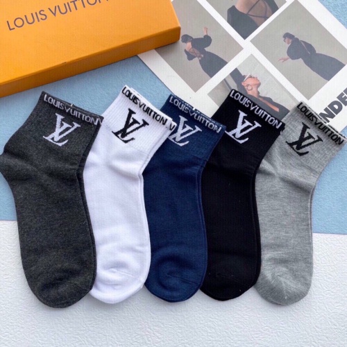 Cheap Louis Vuitton LV Socks #1210462 Replica Wholesale [$25.00 USD] [ITEM#1210462] on Replica Louis Vuitton LV Socks