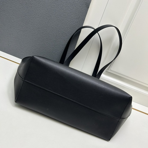 Cheap Celine AAA Quality Shoulder Bags For Women #1210539 Replica Wholesale [$96.00 USD] [ITEM#1210539] on Replica Celine AAA Quality Shoulder Bags