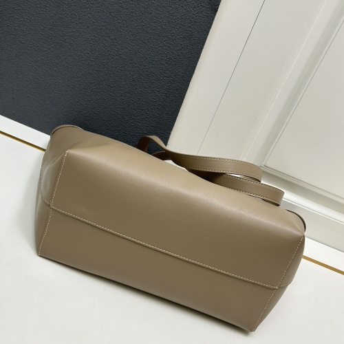 Cheap Celine AAA Quality Shoulder Bags For Women #1210542 Replica Wholesale [$96.00 USD] [ITEM#1210542] on Replica Celine AAA Quality Shoulder Bags