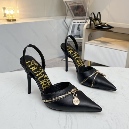 Cheap Versace Sandal For Women #1210600 Replica Wholesale [$82.00 USD] [ITEM#1210600] on Replica Versace Sandal