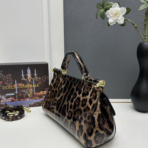 Cheap Dolce &amp; Gabbana AAA Quality Handbags For Women #1210637 Replica Wholesale [$150.00 USD] [ITEM#1210637] on Replica Dolce &amp; Gabbana AAA Quality Handbags